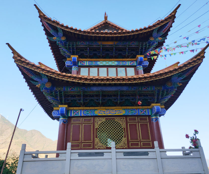 丽江永胜上六观音寺一角 